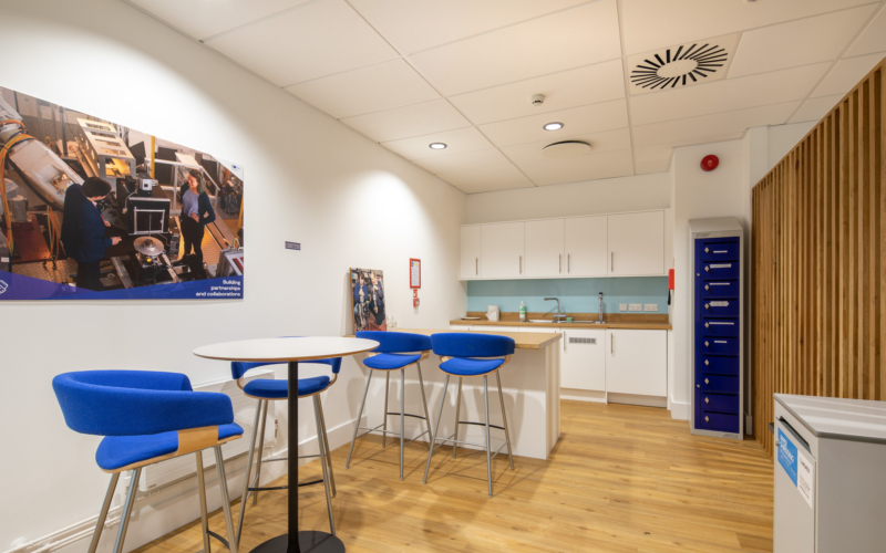 R3 ISIS Media Centre - Projects - Oxford Architects